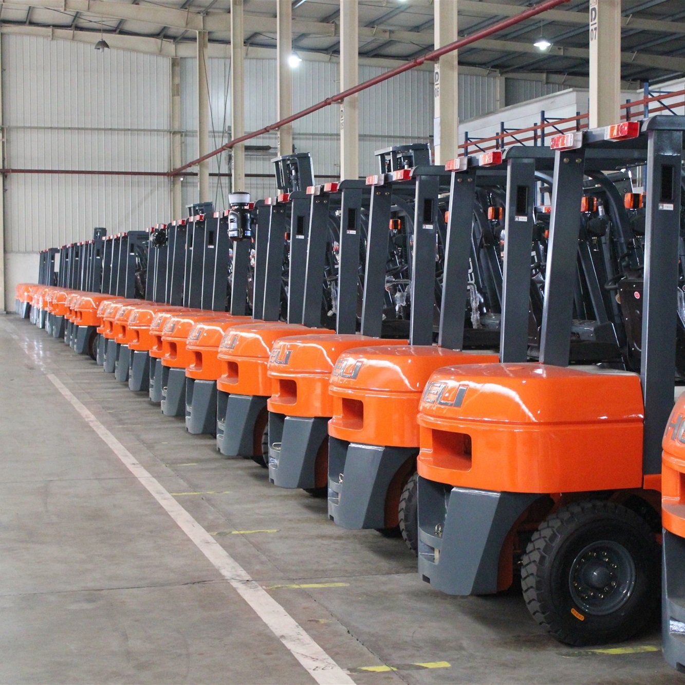 New 2/2.5/3/4/5/7/10 Ton Heli Forklift Made in China
